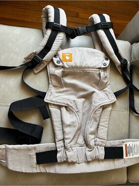 Tula Explore Beige Carrier with Black Straps